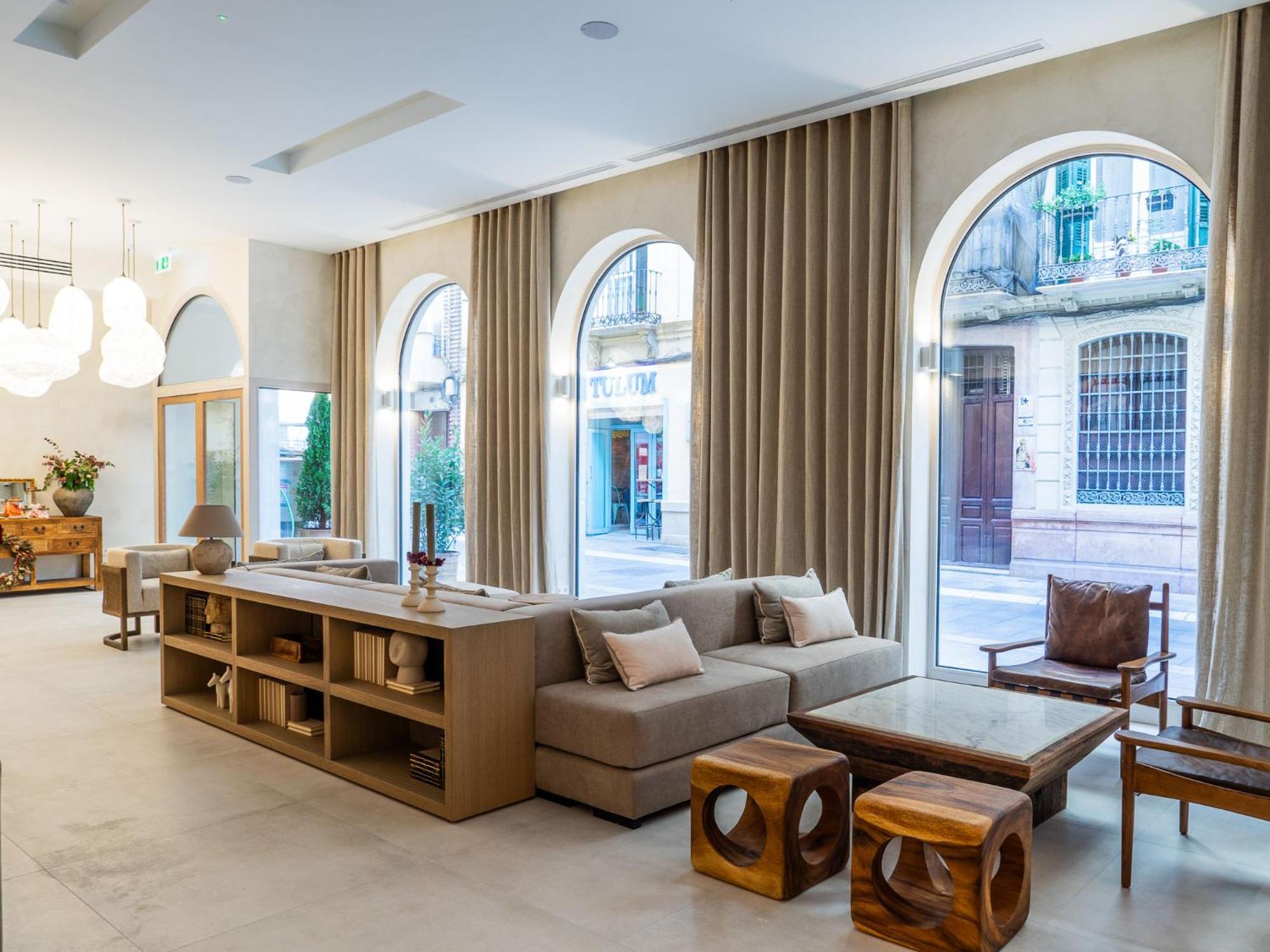 Hotel Well And Come Malaga — Foto’s 1